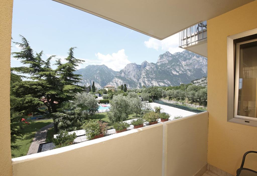 Hotel Villa Verde Torbole Sul Garda Exterior photo